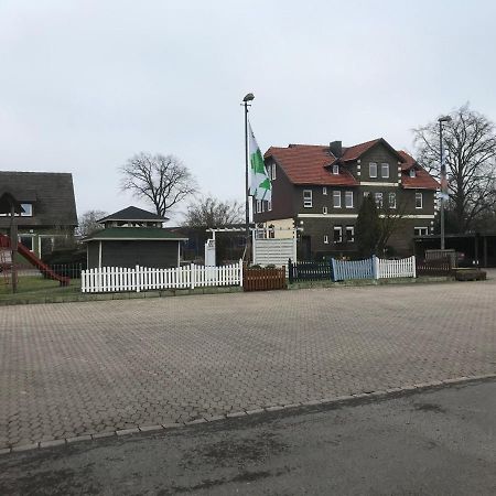 Turmwohnung Im 2 Obergeschoss Deensen Экстерьер фото